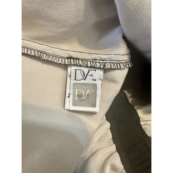 Diane von Furstenberg Size 0 Shany Lace Silk Blend Jumpsuit in Nougat and Black - Picture 16 of 16